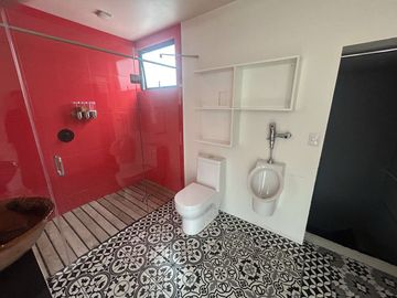 CASA CATALOGADA EN VENTA EN LA CONDESA
