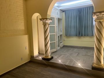 CASA CATALOGADA EN VENTA EN LA CONDESA
