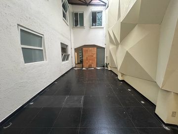 CASA CATALOGADA EN VENTA EN LA CONDESA