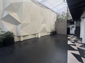 CASA CATALOGADA EN VENTA EN LA CONDESA