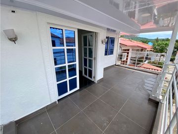SE VENDE O ARRIENDA CASA EN CONJUNTO CERRADO, BONDA