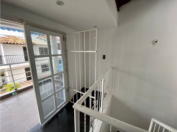 SE VENDE O ARRIENDA CASA EN CONJUNTO CERRADO, BONDA