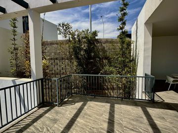 Casa en Venta en Fracc. Zimaltá, Tlaquepaque