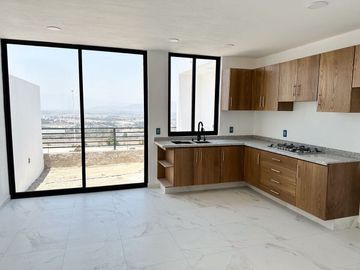Casa en Venta en Fracc. Zimaltá, Tlaquepaque