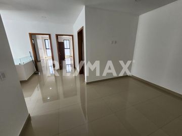 CASA EN VENTA EN HACIENDA AGUA CALIENTE, TIJUANA