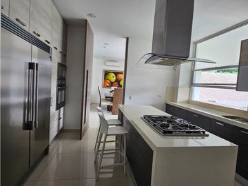 Casa en venta en barrio Pance Cali