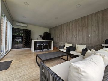 Casa en venta en barrio Pance Cali