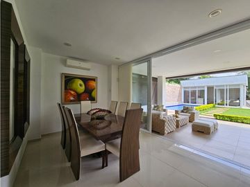 Casa en venta en barrio Pance Cali