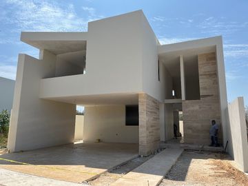 ResidenciaPrivada Kinish con amenidades en Merida, Yucatan