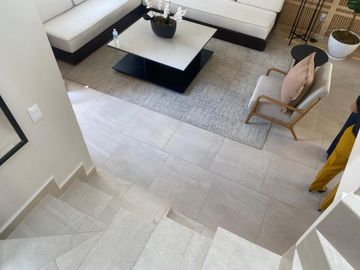 Casa Nueva en VENTA Fraccionamiento privado sur de León cercano Puerto Interior