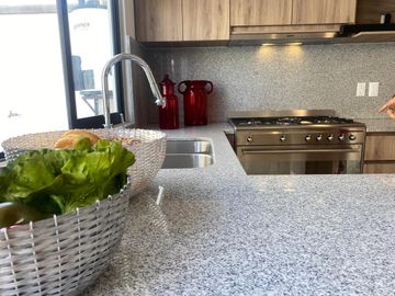 Casa Nueva en VENTA Fraccionamiento privado sur de León cercano Puerto Interior