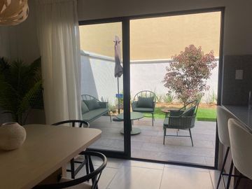 Casa Nueva en VENTA Fraccionamiento privado sur de León cercano Puerto Interior