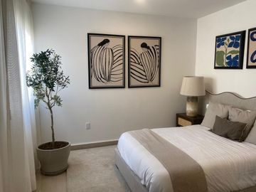 Casa Nueva en VENTA Fraccionamiento privado sur de León cercano Puerto Interior