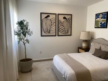 Casa Nueva en VENTA Fraccionamiento privado sur de León cercano Puerto Interior