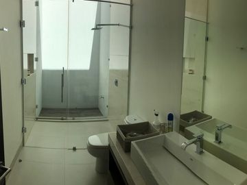CASA EN VENTA EN COUNTRY CLUB GRAN JARDIN LEON GUANAJUATO