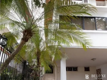 VENTA CASA DUPLEX  EN OBARRIO, AMOBLADA CON PISCINA(10)