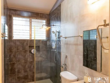 VENTA CASA DUPLEX  EN OBARRIO, AMOBLADA CON PISCINA(10)