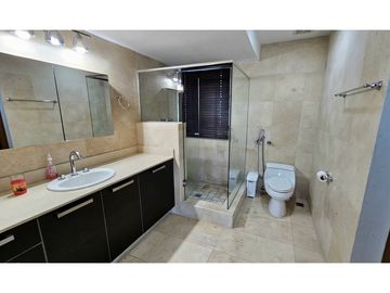 VENTA - SUPER GANGA EN PH ARBOLEDA - ALTOS DEL GOLF