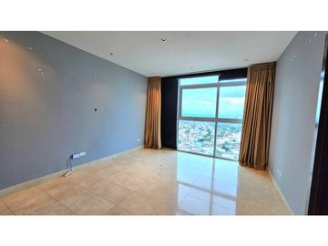 VENTA - SUPER GANGA EN PH ARBOLEDA - ALTOS DEL GOLF