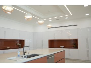 VENTA DE PENTHOUSE EN PUNTA PACIFICA EDIFICIO VENETIAN TOWER