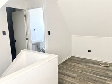 Casa en Venta en Orlando Olguin 136, buin