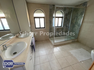 Casa en Venta en Orilla de Camino a Colín, cerca de talca, parcela de 5000 m2 con gran casa habitación