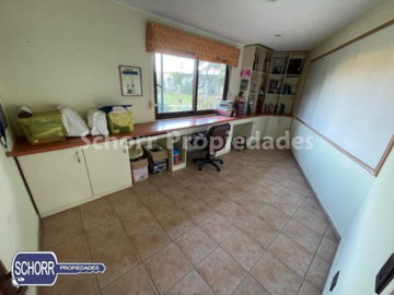 Casa en Venta en Orilla de Camino a Colín, cerca de talca, parcela de 5000 m2 con gran casa habitación