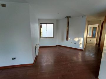 CASA EN PARCELA CON FINANCIAMIENTO DIRECTO