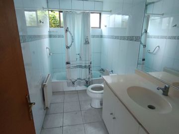 CASA EN PARCELA CON FINANCIAMIENTO DIRECTO