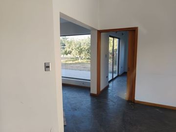 CASA EN PARCELA CON FINANCIAMIENTO DIRECTO