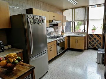 OPORTUNIDAD  EXCELENTE CASA EN ZONA CENTRO
