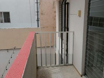 OPORTUNIDAD  EXCELENTE CASA EN ZONA CENTRO