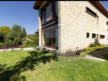 Moderna casa de lujo en Villas del Mesón Juriquill