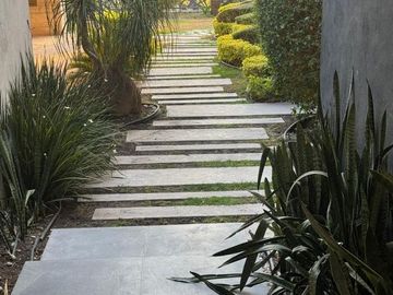 Moderna casa de lujo en Villas del Mesón Juriquill
