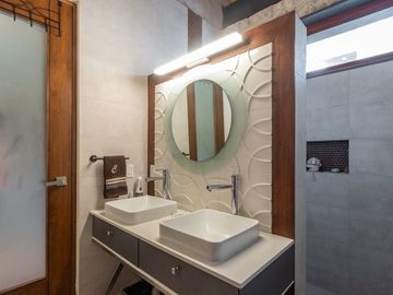 Moderna casa de lujo en Villas del Mesón Juriquill