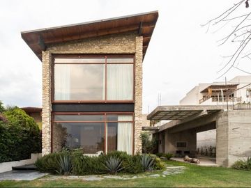 Moderna casa de lujo en Villas del Mesón Juriquill