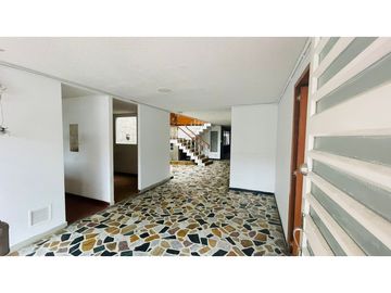 Venta Amplia Casa San Luis Bogotá