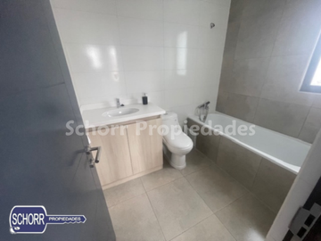 Oficina en Venta en Hermosa propiedad tanto habitacional como comercial, muy cerca de HomeCenter Las Rastras