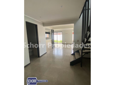 Oficina en Venta en Hermosa propiedad tanto habitacional como comercial, muy cerca de HomeCenter Las Rastras