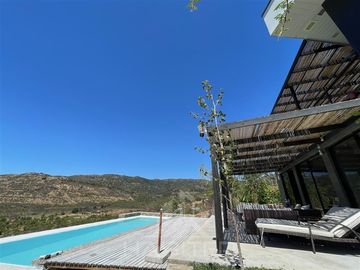 Casa en Venta en Condominio Casa Parque, Zapallar Curicó