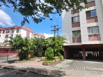 Vendo apartamento en piso cuarto Pampalinda sur de Cali