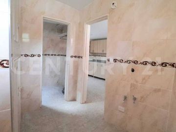 Vendo apartamento en piso cuarto Pampalinda sur de Cali