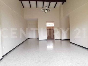 Vendo apartamento en piso cuarto Pampalinda sur de Cali