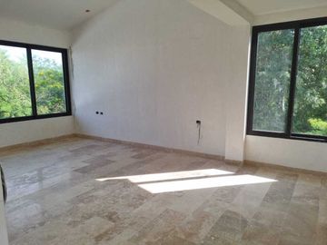 CASA en PRE VENTA en Club de Golf Yucatán Country Club. Privada Kutz Merida, Yuc