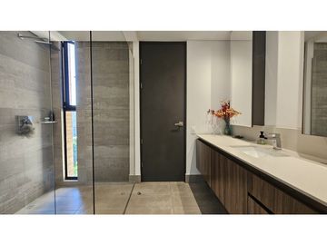 VENDO HERMOSO APARTAMENTO EN EL POBLADO -  SECTOR LOS PARRA