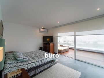 IMPRESIONANTE CASA DE PLAYA EN SANTA MARIA KM 50 DE 6 DORMITORIOS 6 BAÑOS