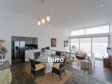 IMPRESIONANTE CASA DE PLAYA EN SANTA MARIA KM 50 DE 6 DORMITORIOS 6 BAÑOS