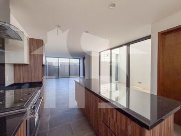 Casa en Venta, Galerías Santa Anita, Tlajomulco de Zúñiga