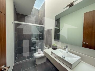 Casa en Venta, Galerias Santa Anita, Tlajomulco de Zúñiga, Jalisco
