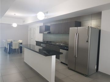 APARTAMENTO AMOBLADO AV BALBOA 3 REC YACHT CLUB